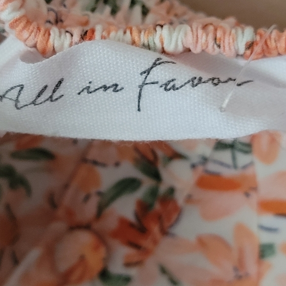 New All in Favor Size XL Floral Pleat Bodice Tiered Sundress Orange Floral - Picture 10 of 12